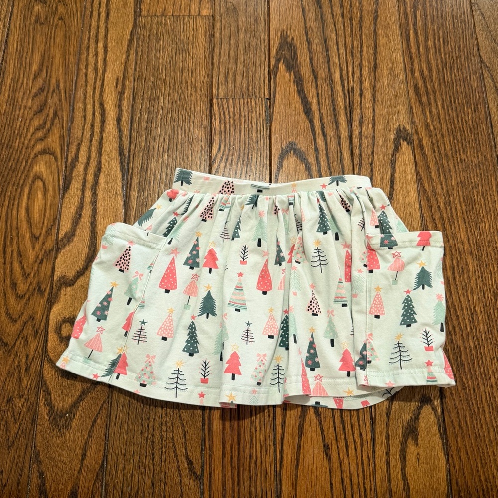 Ollie Jay christmas skirt- Size 4